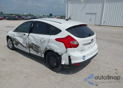 2014 Ford Focus Se из США, поврежденный, VIN 1FADP3K28EL184354